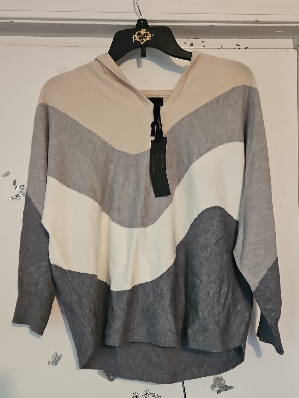 Chevron Colorblock Scoop Neck Sweater - Grey & Cream